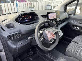 Peugeot Partner AUTOMATIC 131.PS DIESEL picture 18