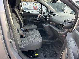 Peugeot Partner AUTOMATIC 131.PS DIESEL picture 15