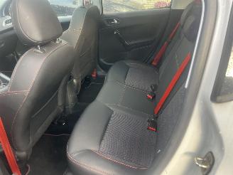 Peugeot 208 ROLAND - GARROS AUTOMATIC picture 20