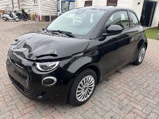 Fiat 500E 500.E  ACTION KLIMA picture 4