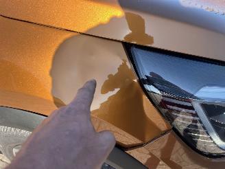 Renault Captur E-TECH HYBRIDE - AUTOMATIC picture 8