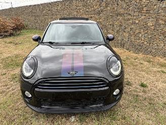 uszkodzony samochody osobowe Mini Cooper AUTOMATIC -- FULL OPTION 2018/1