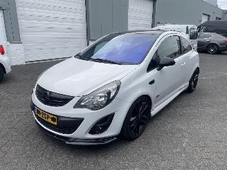 Unfallwagen Opel Corsa 1.4 Turbo Cosmo OPC 2013/1