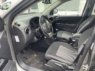 Jeep Compass 2.0 Sport picture 8