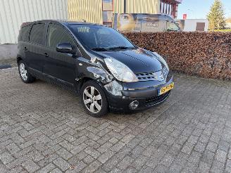skadebil auto Nissan Note 1.6 First Note Airco 2006/8