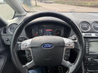Ford S-Max 2.0 TDCI picture 19