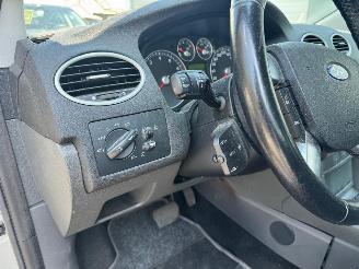 Ford Focus 1.6-16V First Edition AUTOMAAT picture 10