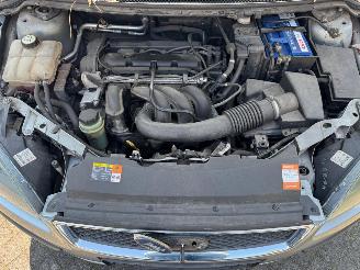 Ford Focus 1.6-16V First Edition AUTOMAAT picture 19