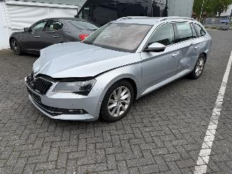 Skoda Superb 2.0 TDI Style Business AUTOMAAT picture 1