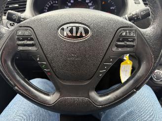 Kia Cee d 1.4 CVVT X-tra picture 18