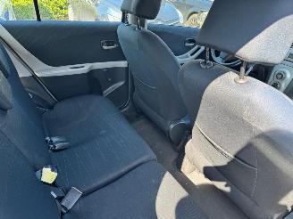 Toyota Yaris 1.3 VVTi Sol MMT picture 11