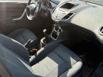 Ford Fiesta 1.4 Titanium picture 11