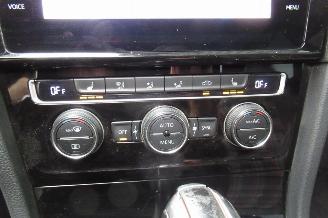 Volkswagen Golf PERFORMANCE picture 31