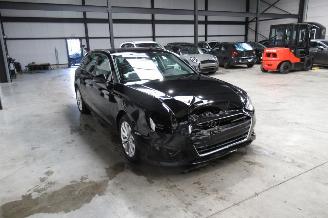 Audi A4 AVANT picture 6