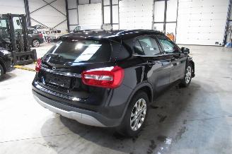 Mercedes GLA SEDAN picture 5