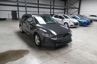 Volkswagen Passat BUSINESS picture 6