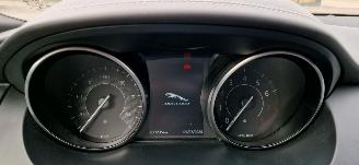 Jaguar E-Pace R Dynamic S* AWD* Panoramaschuifdak*LED*Adaptive cruisecontrol*Soundsysteem*PDC*DAB+*Camera*Leren stoelen Elektrisch met stoelbediening Memory* picture 8