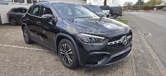 Voiture accidenté Mercedes GLA  2025/7