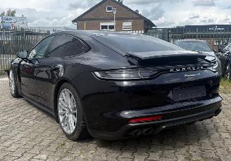 Porsche Panamera 4e PlugIn Hybride*Chrono*Panoramaschuifdak*360 Camera*Matrix Laserlicht*Luchtvering*Ambiente*Comfortstoelen met Memory en leer*Bose sound* picture 4