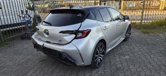 Toyota Corolla GR Sport 1.8L Hybride*Bi-LED adaptive*DAB*parkeer assistent*Camera*Navigatie*Apple CarPlay*Sportstoelen picture 4