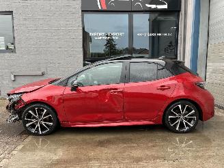 Unfallwagen Toyota Corolla TOYOTA COROLLA 2.0 HYBRIDE 2022 2022/6