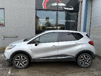 Coche accidentado Renault Captur RENAULT CAPTUR 1.5D 2017 2017/5