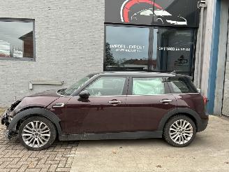 uszkodzony samochody osobowe Mini Clubman Mini Clubman Cooper D 2.0d automaat 2016 2016/3