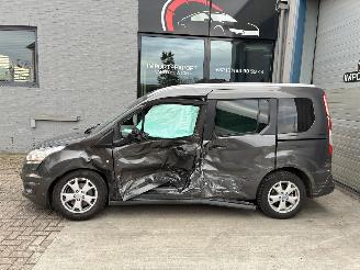 Unfallwagen Ford Tourneo Connect/Grand Tourneo Connect Tourneo Connect FORD TOURNEO CONNECT 1.6D 2015 2015/6