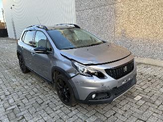 Voiture accidenté Peugeot 2008 PEUGEOT 2008 1.6D GT 2018 2018/2