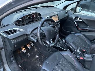 Peugeot 2008 PEUGEOT 2008 1.6D GT 2018 picture 15