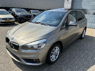 Unfallwagen BMW 2-serie BMW 216d 2015 2015/6