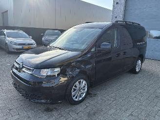 Schadeauto Volkswagen Caddy maxi VW CADDY MAXI 1.5TSI DSG 7 ZIT 2024 2024/3