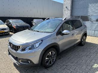 Unfallwagen Peugeot 2008 PEUGEOT 2008 1.5D 2019 2019/6