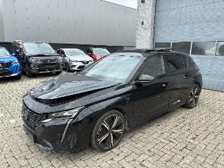 Schadeauto Peugeot 308 PEUGEOT 308 HYBRID GT 2023 2023/2