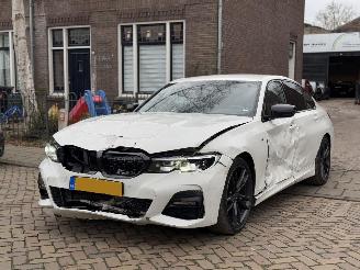 Voiture accidenté BMW 3-serie 318i  M PAKKET 2020/1