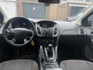 Ford Focus Wagon 1.0 EcoBoost Trend picture 20