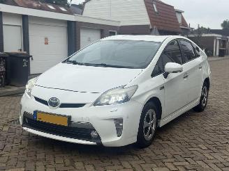 Unfallwagen Toyota Prius 1.8 Plug in hybride 2013/1