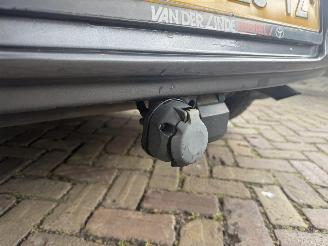 Toyota Auris 1.8 Hybrid Aspiration picture 15