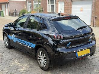 Peugeot 208 .2 PureTech Active picture 7