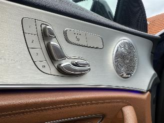 Mercedes E-klasse E200d AMG PANO picture 23
