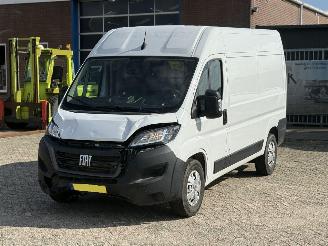 krockskadad bil auto Fiat Ducato 35 2.2 MultiJet L2H2 ramen 2024/1