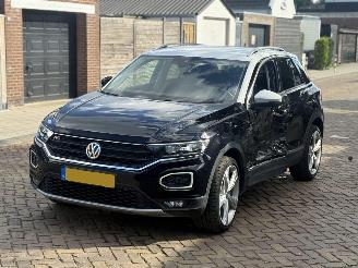 Schadeauto Volkswagen T-Roc 1.0 TSI R LINE NAP! 2018/1