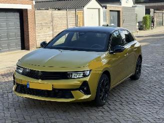 Coche accidentado Opel Astra 1.2 Level 4 2023/1