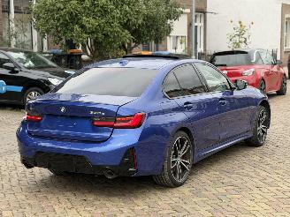 BMW 3-serie 330e M PAKKET X-Drive picture 6