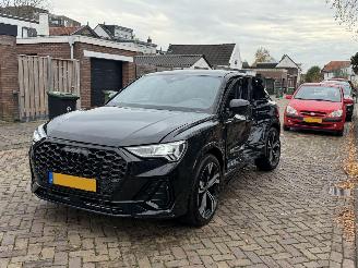 Damaged car Audi Q3 Sportback 35 TFSI PANO SFEER PANO 2024/1