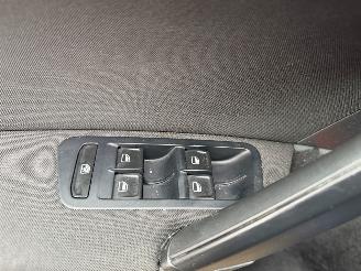 Volkswagen Golf 1.6 TDI AUTOMAAT NAP!!! picture 14