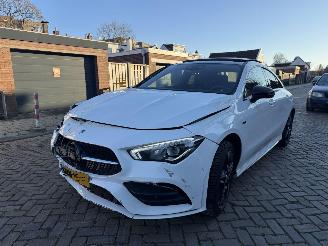 Mercedes Cla-klasse 250e  AMG PANO AUTOMAAT SFEER picture 2