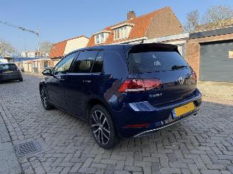 Volkswagen e-Golf  picture 11