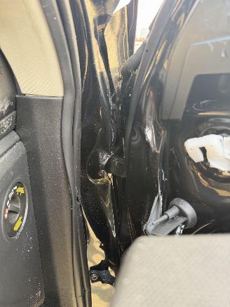 Lynk & Co 01 1.5 NAP PANO picture 6