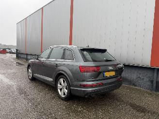 Audi Q7 3.0 TFSI QUATTRO S LINE + 7 PERS picture 37